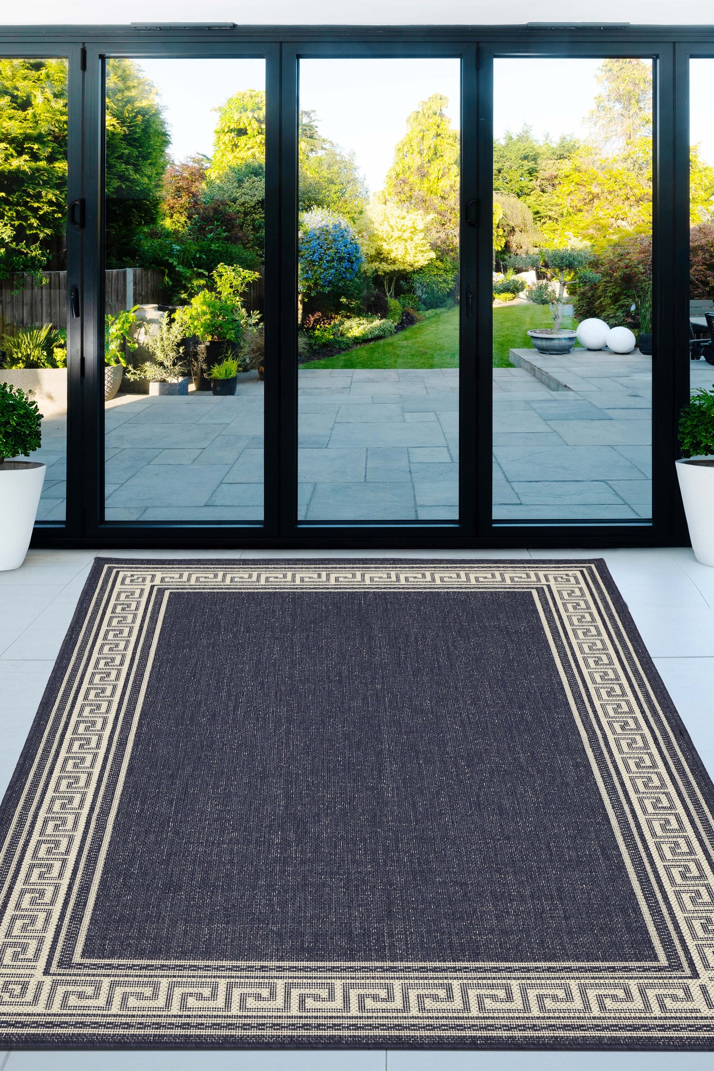 FLATWEAVE GEL GREEK KEY NAVY