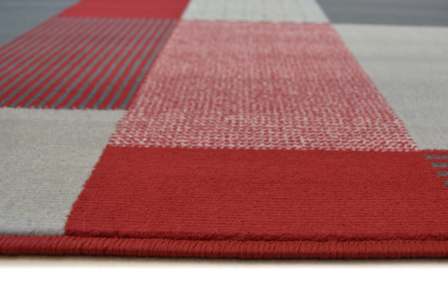 MAESTRO MONTREAL RED