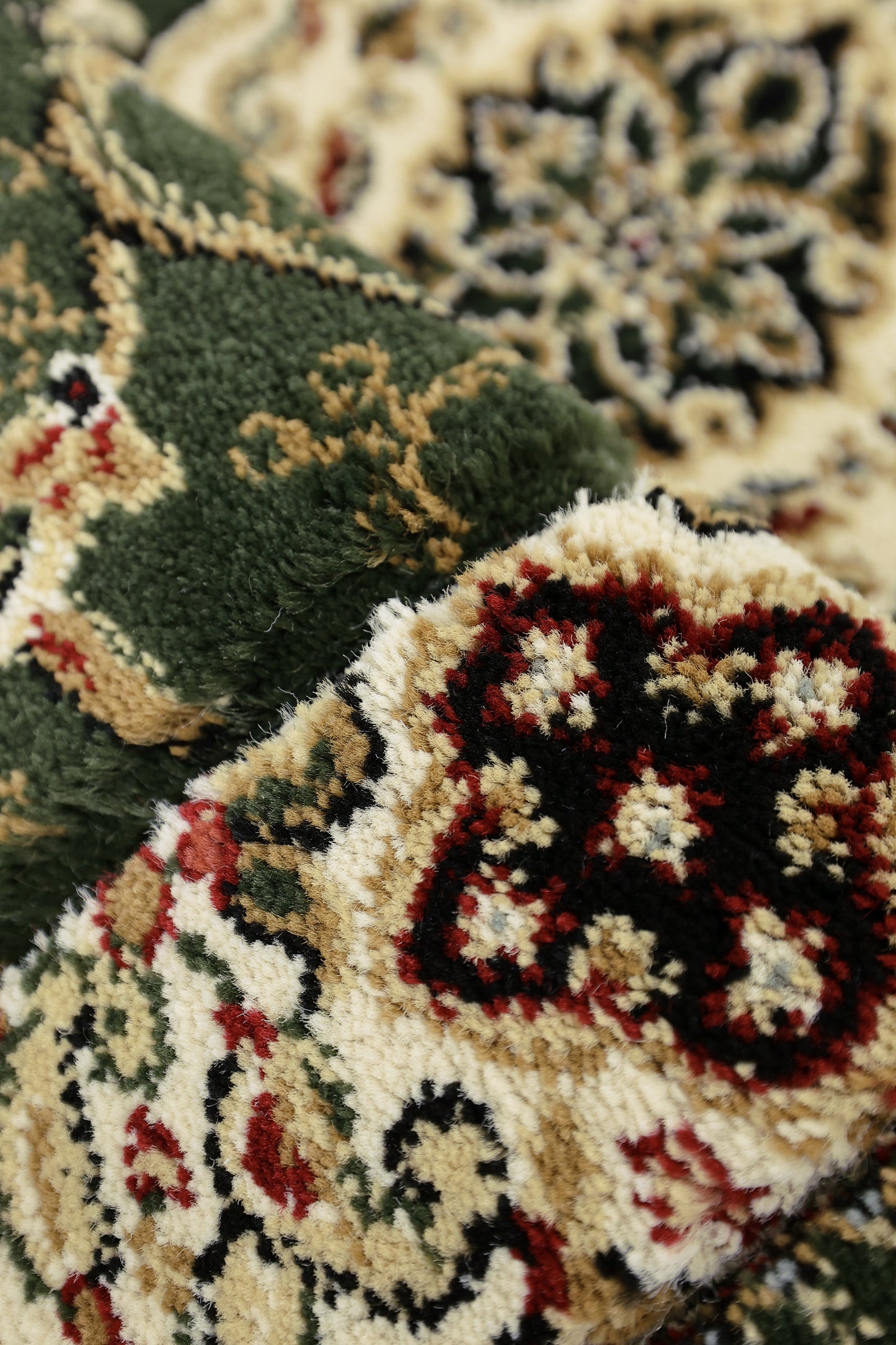 VICTORIA TRADITIONAL GREEN