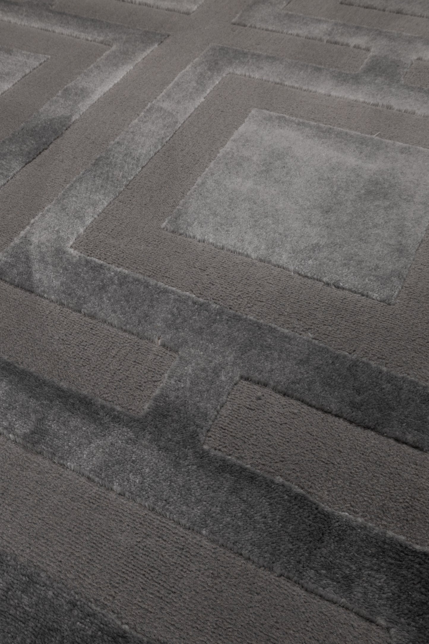 ATELIER SQUARES CHARCOAL