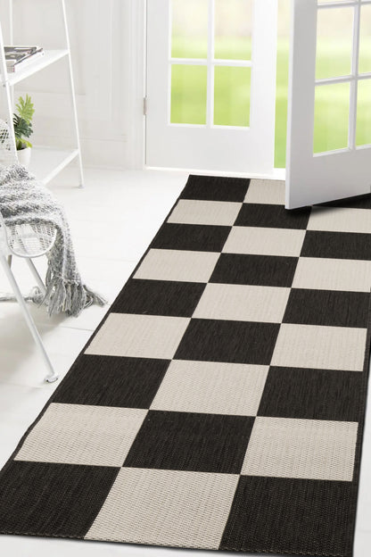 COUNTY CHEQUER BLACK