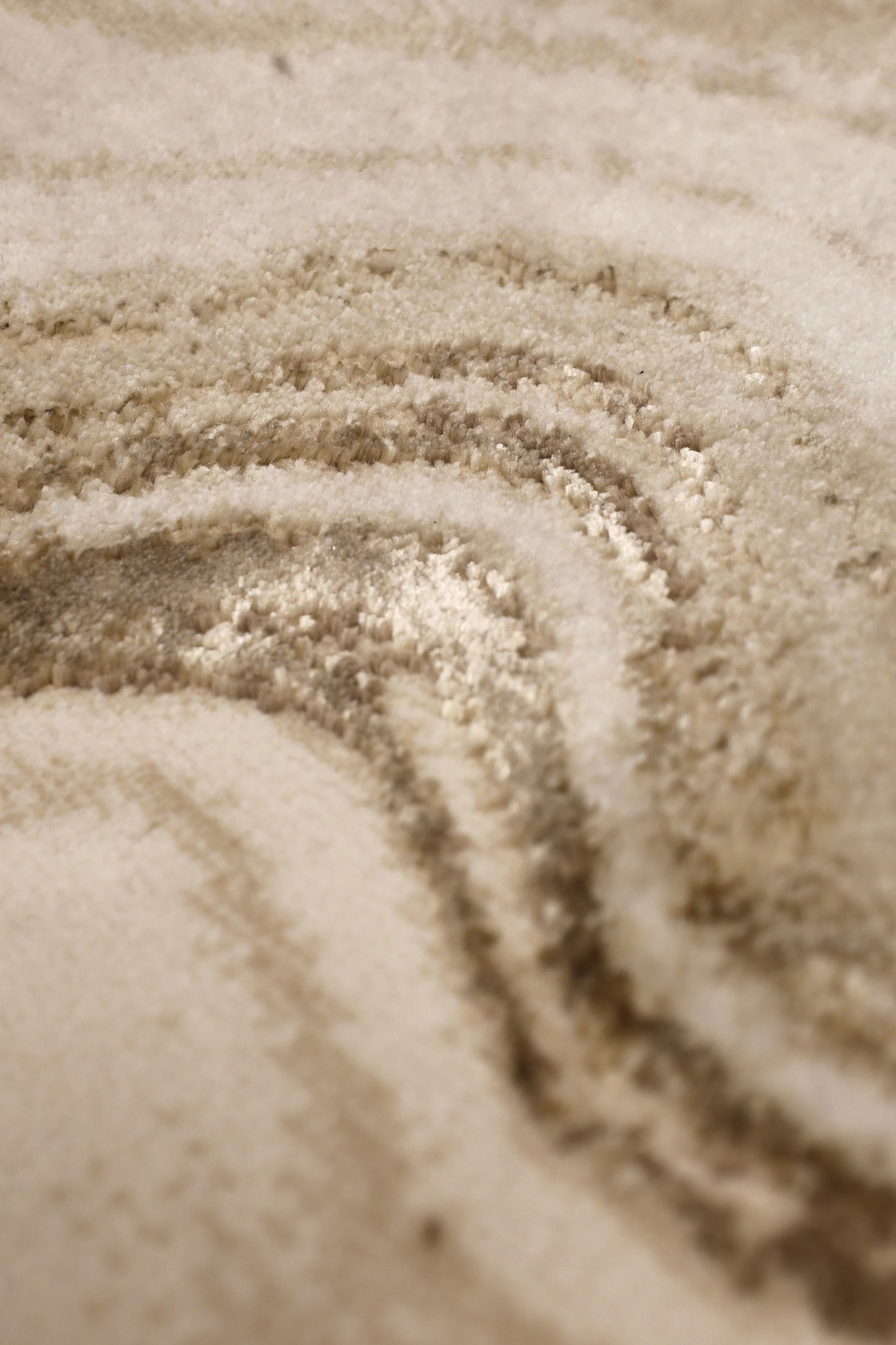 DUSK WATERCOLOUR CHAMPAGNE