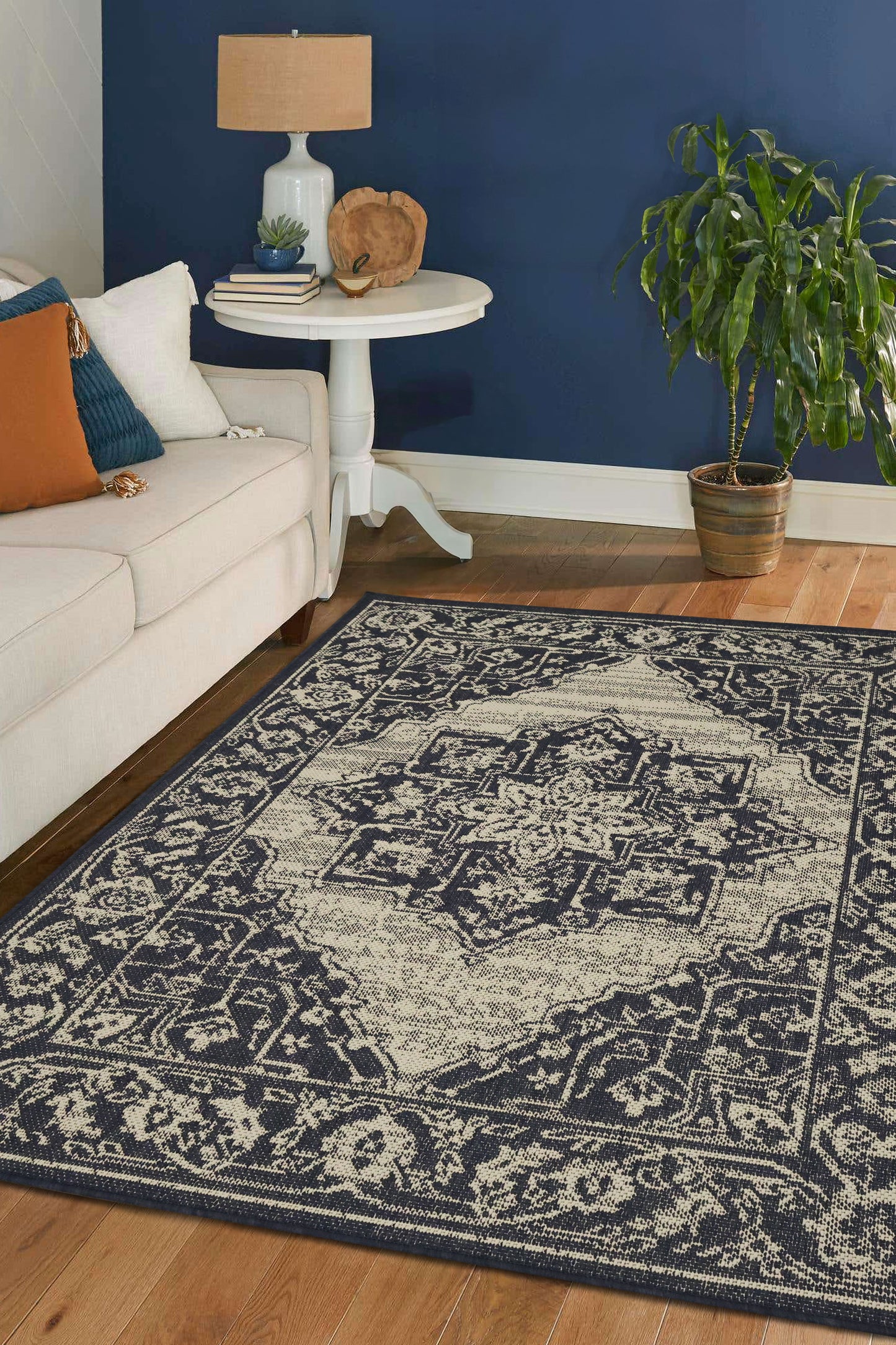 FLATWEAVE GEL MEDALLION NAVY