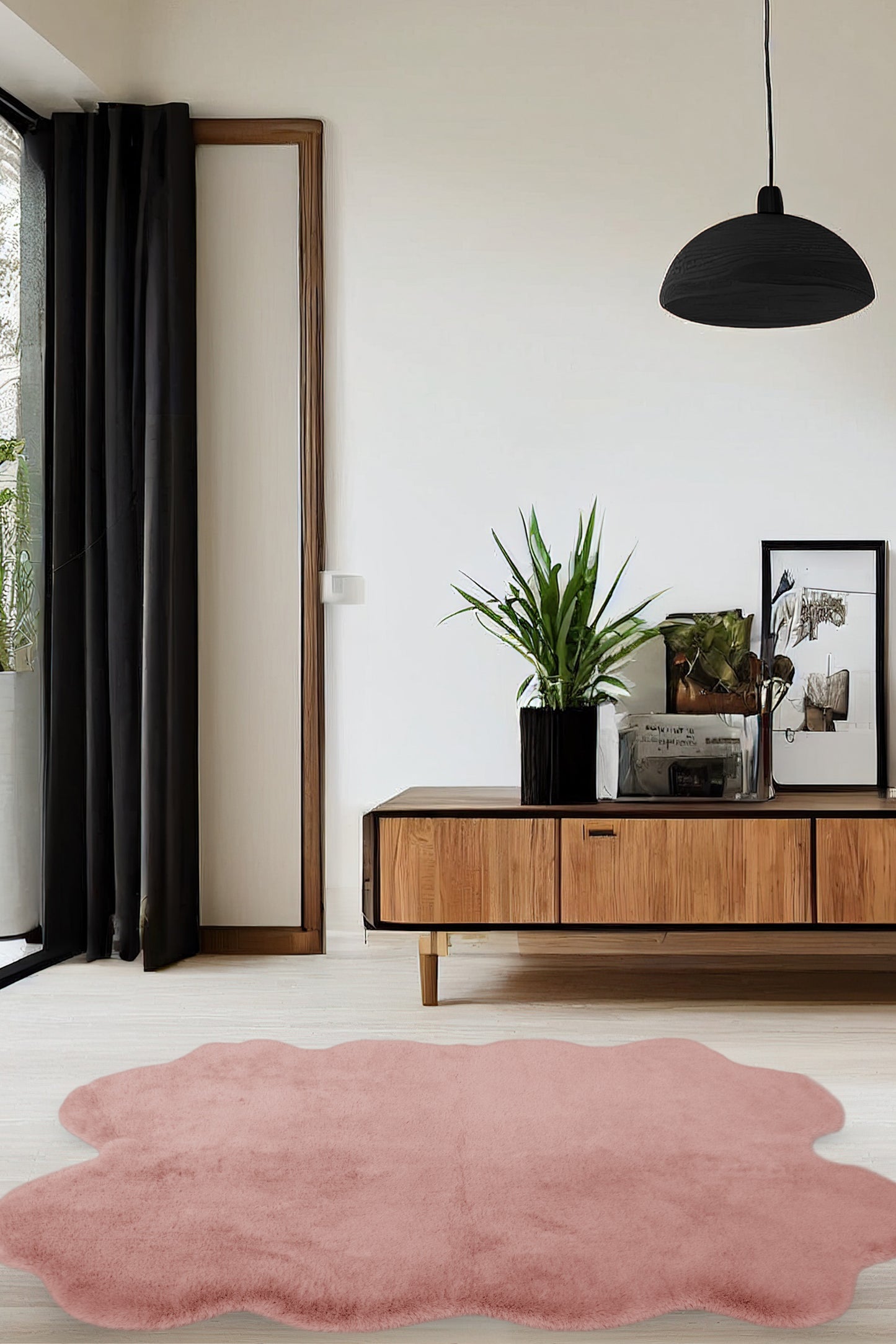 LUXURY FAUX FUR BLUSH