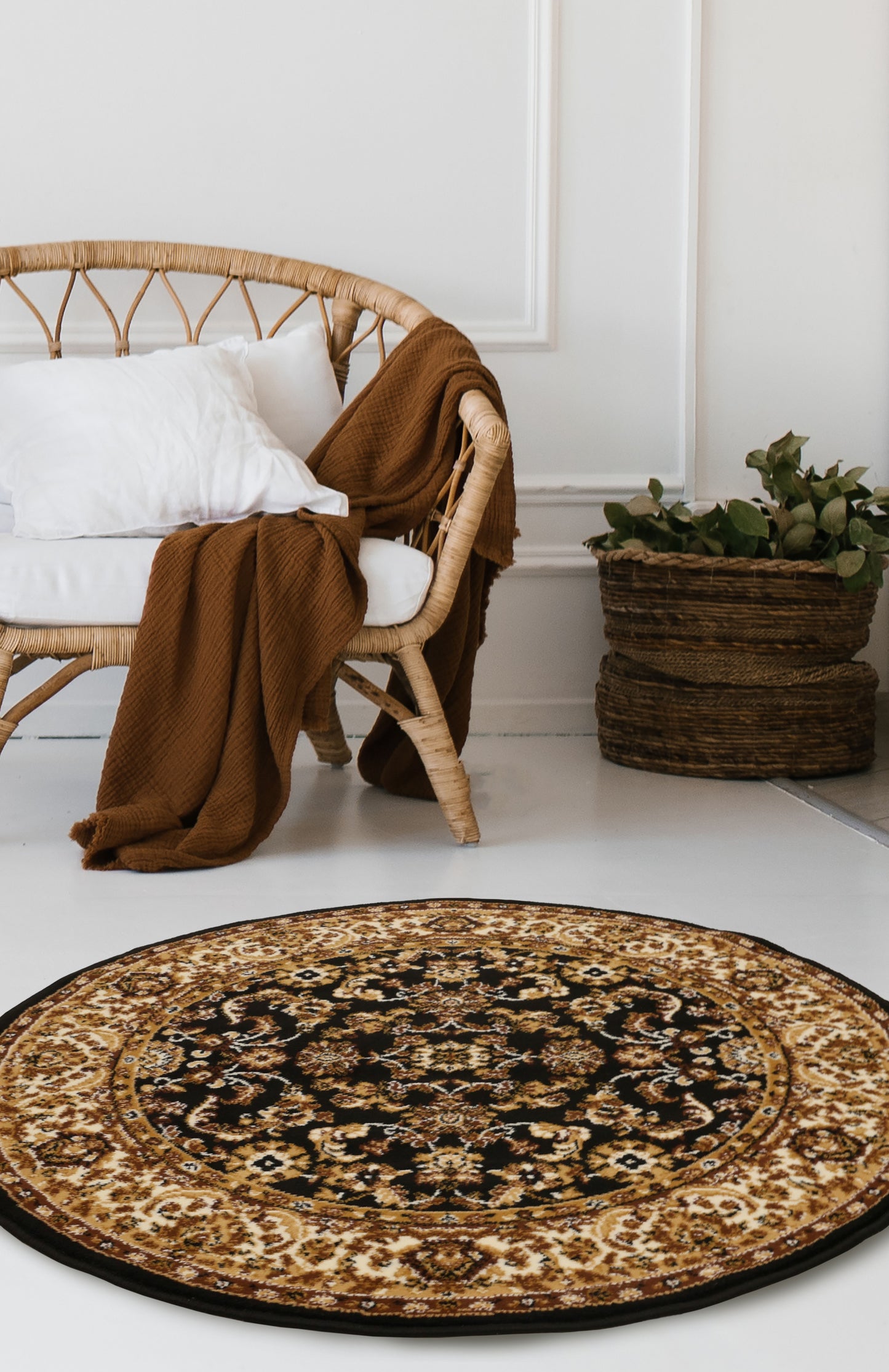 MAESTRO BELUCHI BLACK