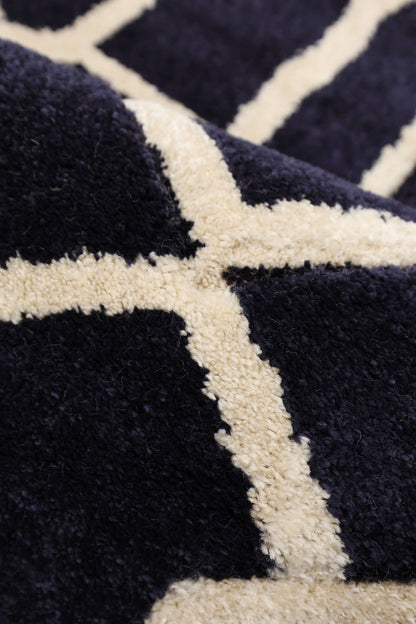 NEWPORT LATTICE NAVY